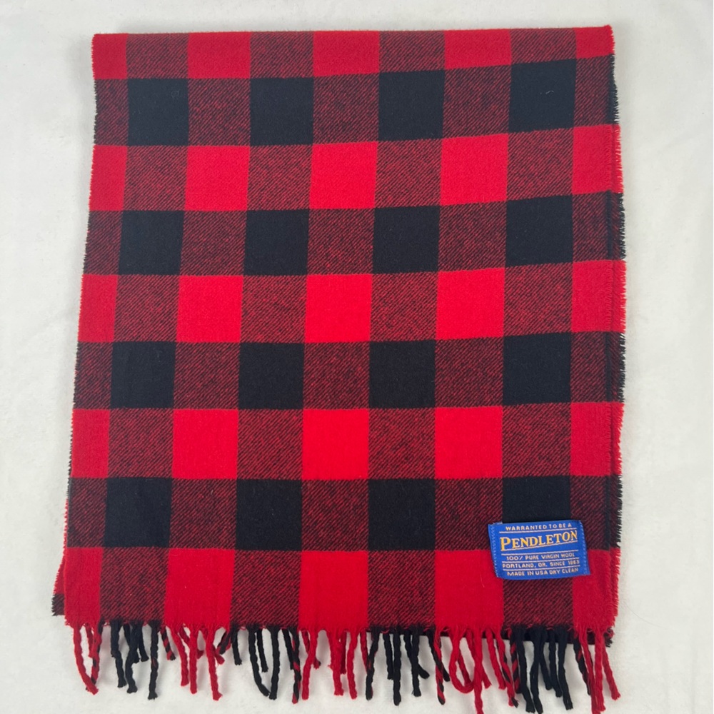 Pendleton 100% Virgin Wool Scarf 56” x 12” Red and Black Buffalo Rob Roy Plaid